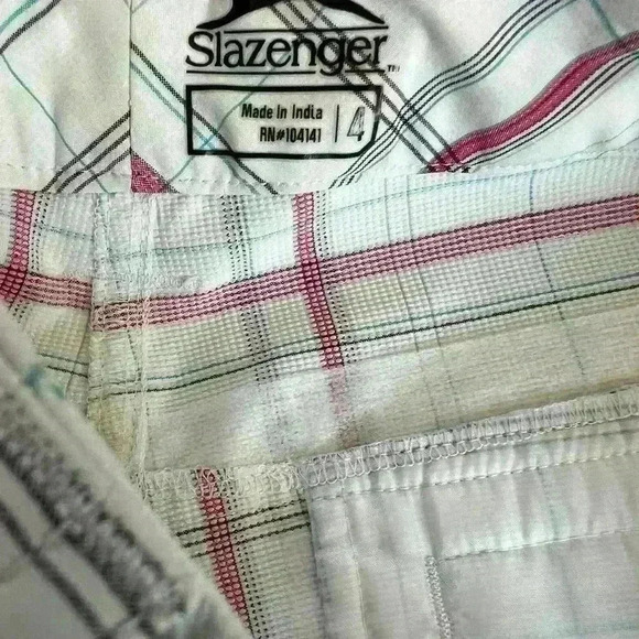 SLAZENGER White & Red Plaid Women’s Golf Shorts Size 4 - Picture 2 of 8
